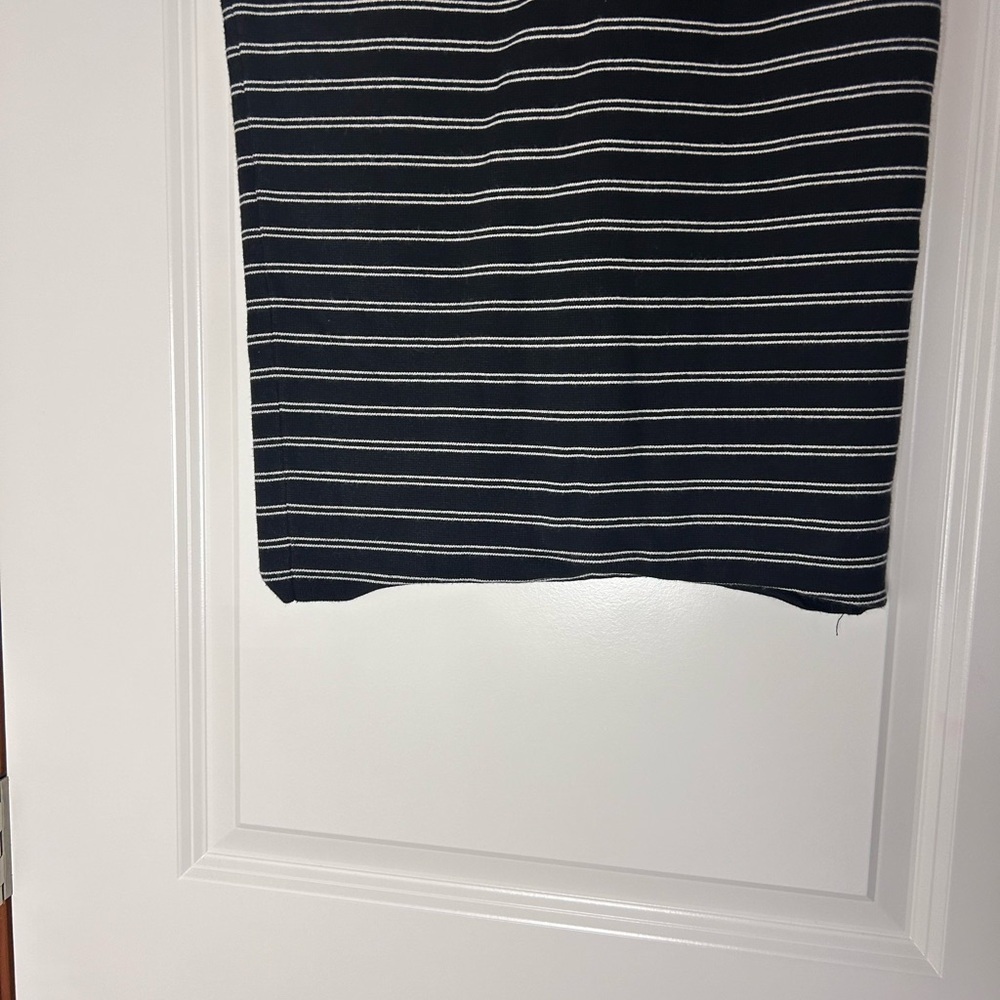White House Black Market Pinstripe Black and White Stretchy Pencil Skirt Small - Picture 6 of 7